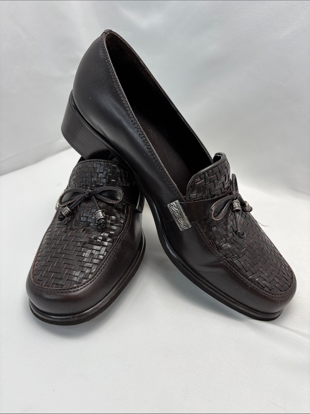Unisa Women’s Sz6.5B Dark Brown Woven‎ Leather Vintage90s Loafers #326